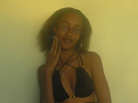 Elodie aka ch�rie chou